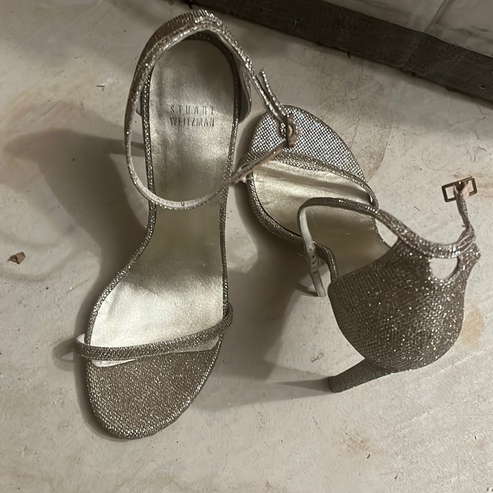 Stuart weitzman nudistsong heels